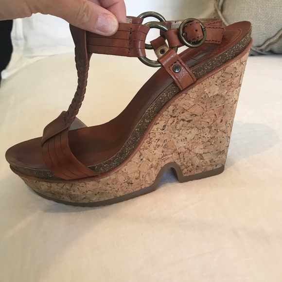 Frye Braylin Artisanal Wedge (Cognac) - Picture 2 of 4